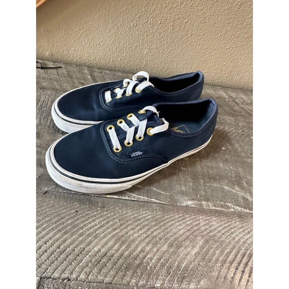 Women’s navy blue vans size 5.5